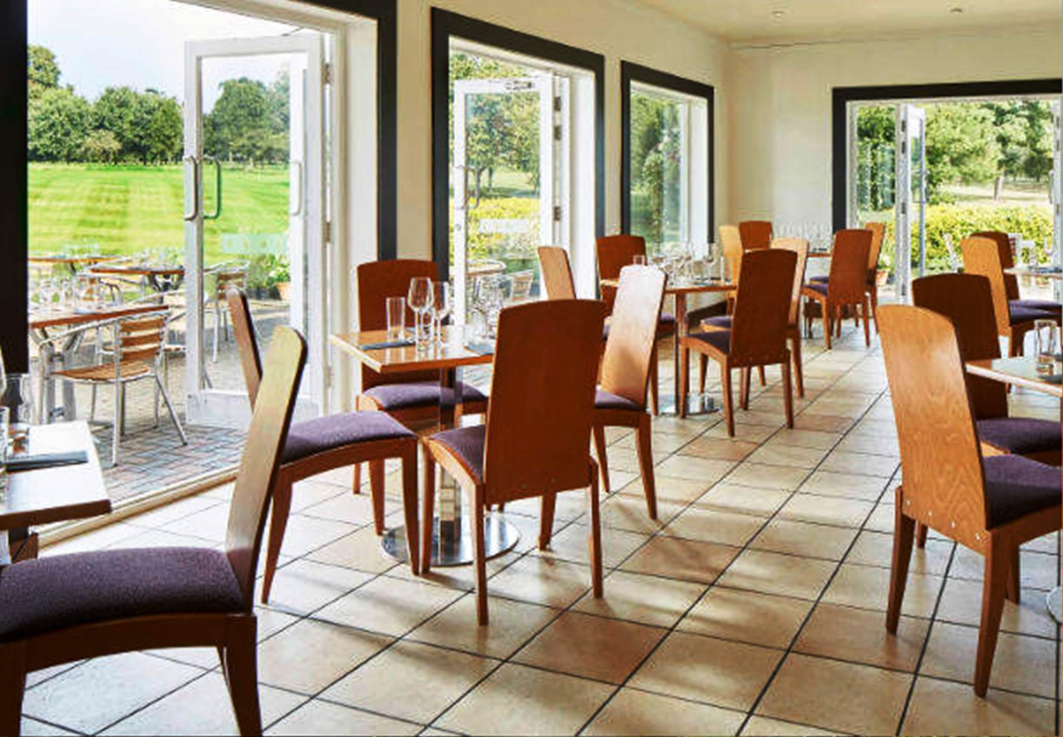 Sprowston Manor Hotel, Golf & Country Club NWI Exterior foto