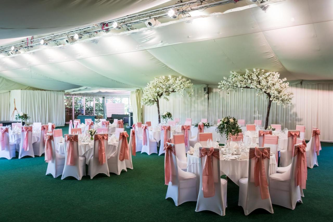 Sprowston Manor Hotel, Golf & Country Club NWI Exterior foto