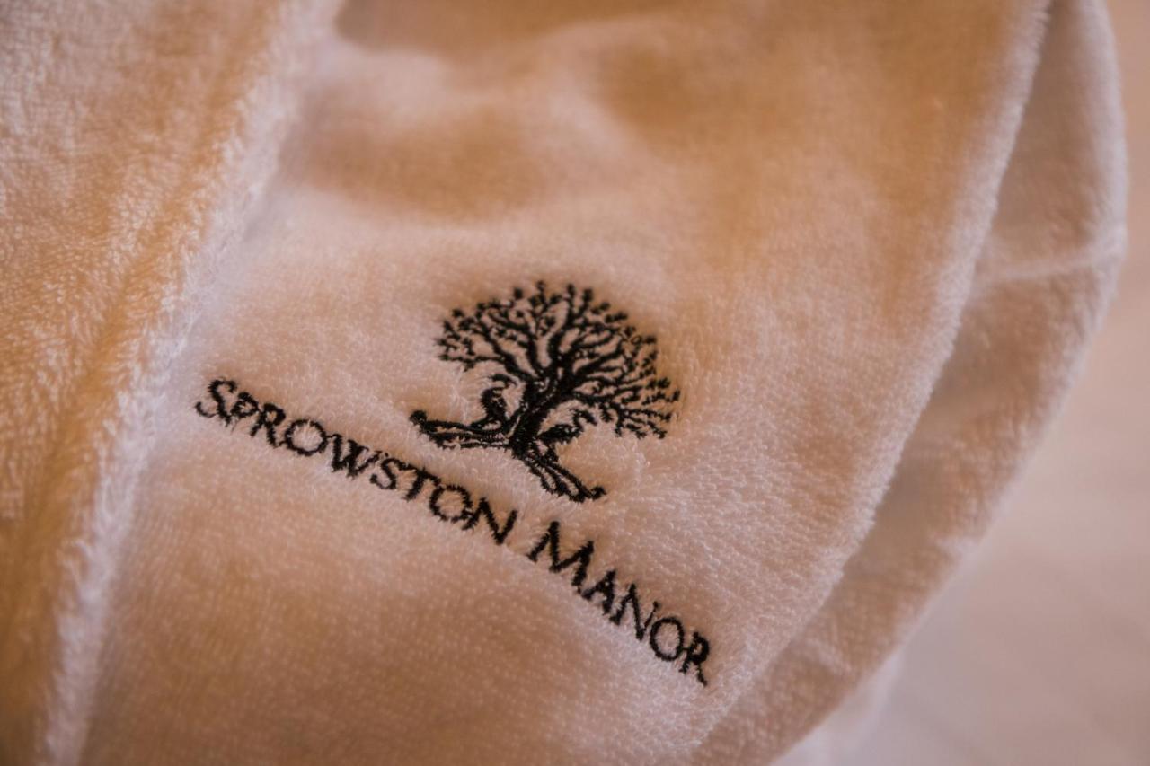 Sprowston Manor Hotel, Golf & Country Club NWI Exterior foto