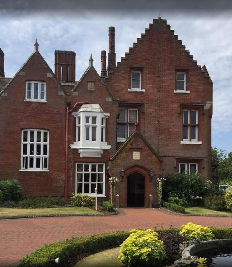 Sprowston Manor Hotel, Golf & Country Club NWI Exterior foto